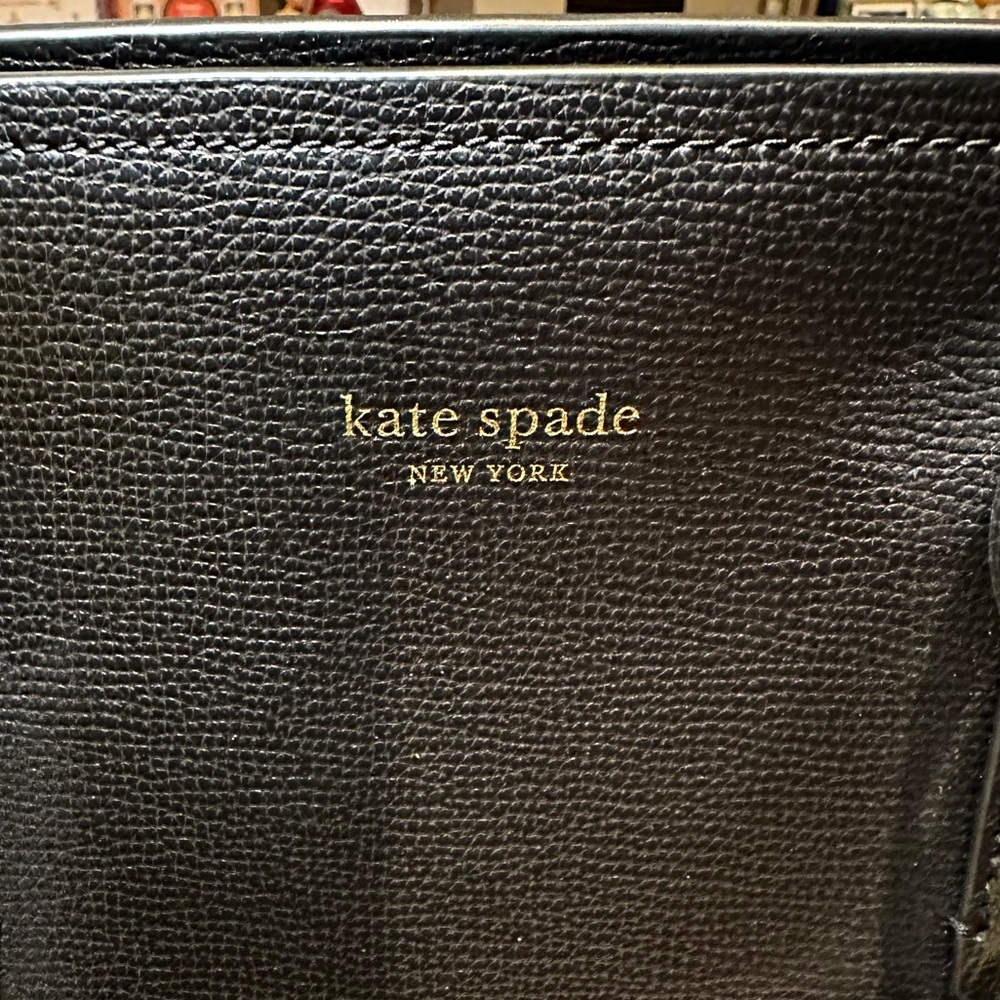 NWOT Kate Spade Classic Black Leather Tote - Picture 3 of 10